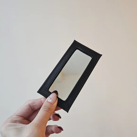 Dior Beauty Makeup Bag Traveling Case - Picture 7 of 8